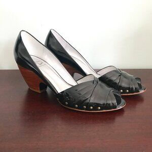 Le Due by Due Farina | Black Patent D'Orsay Heels